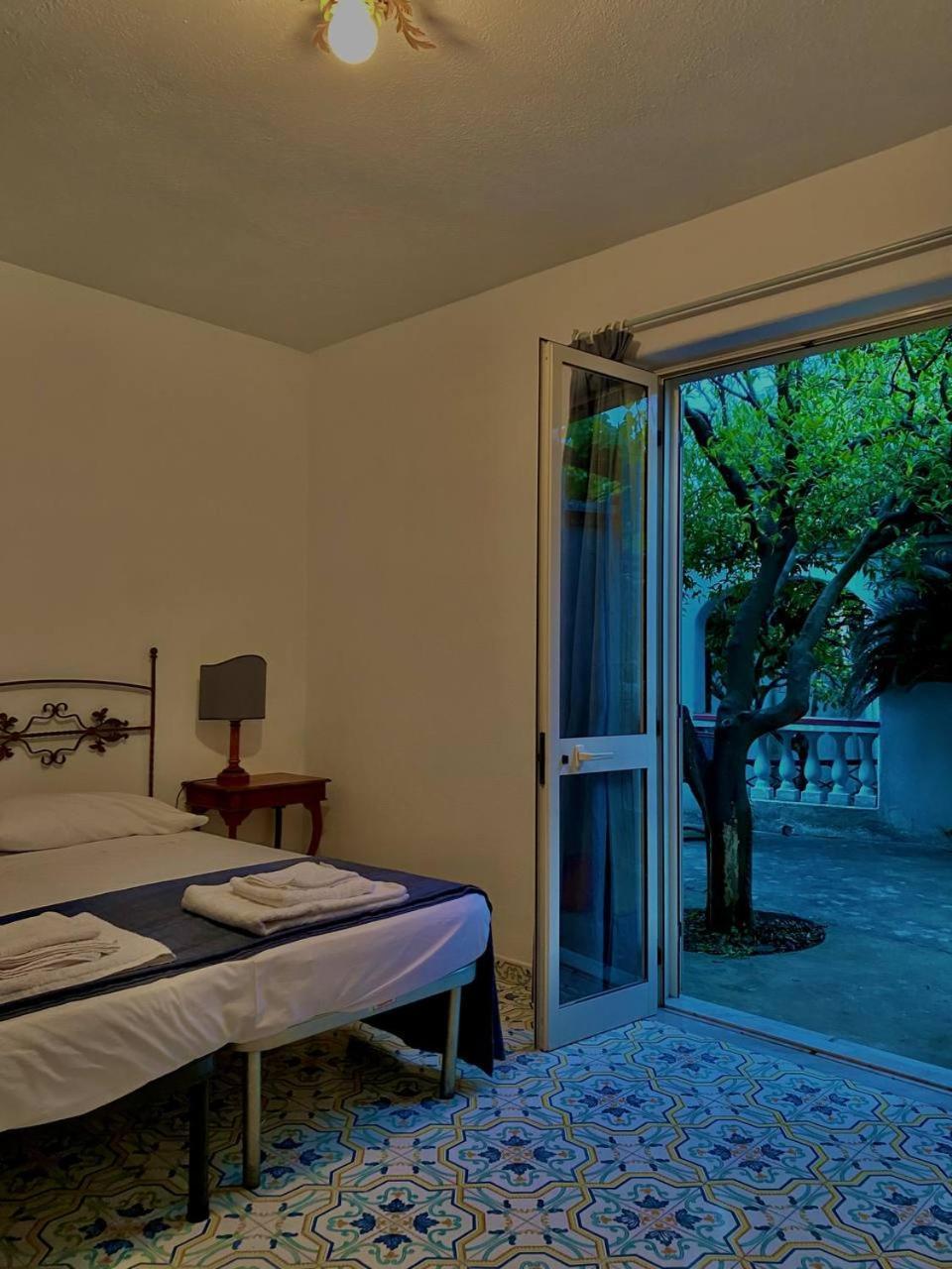 Hotel Il Vitigno Di Dioniso à Forio di Ischia Extérieur photo